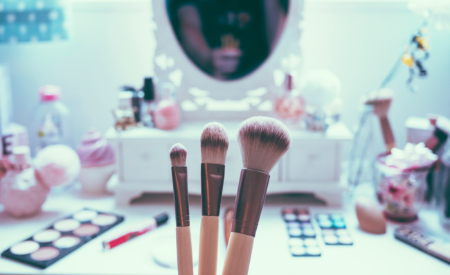 Why Men Tell Necessary Lies and Women Wear Makeup
